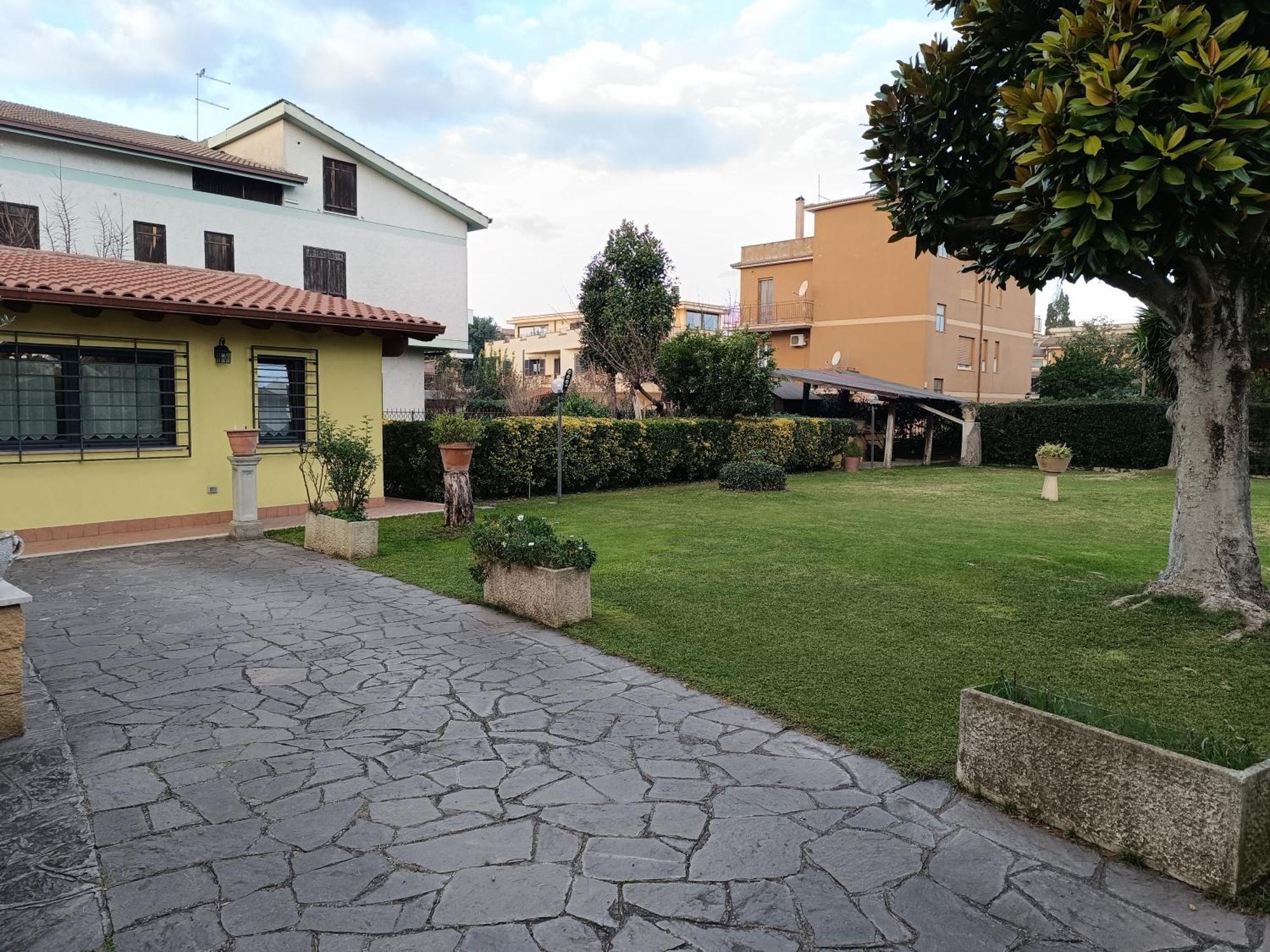 Lochaletcivico47 Rom Exterior foto